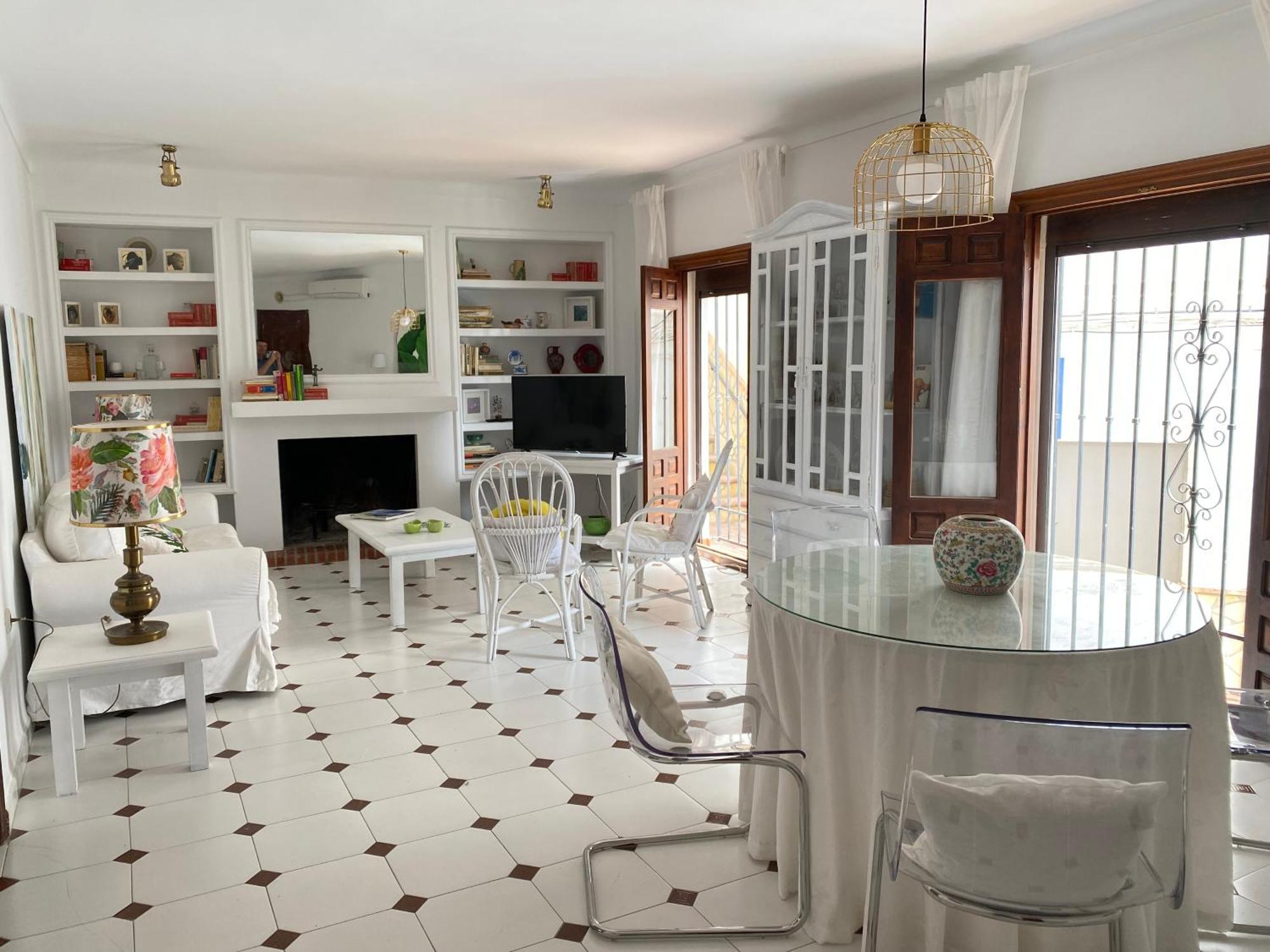Casa Miguel - 3 Beautiful Apartments Availabe Sayalonga Exteriör bild