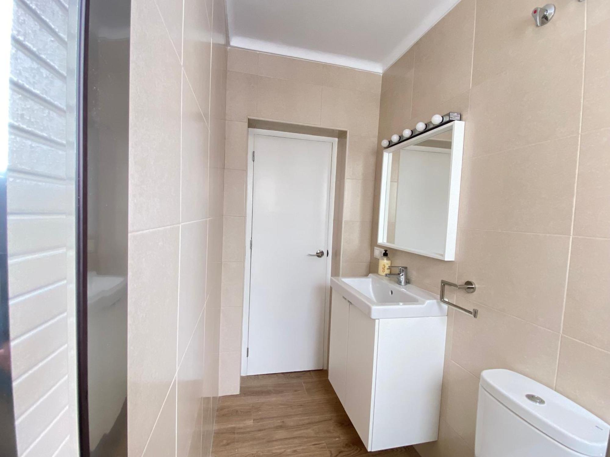 Casa Miguel - 3 Beautiful Apartments Availabe Sayalonga Rum bild