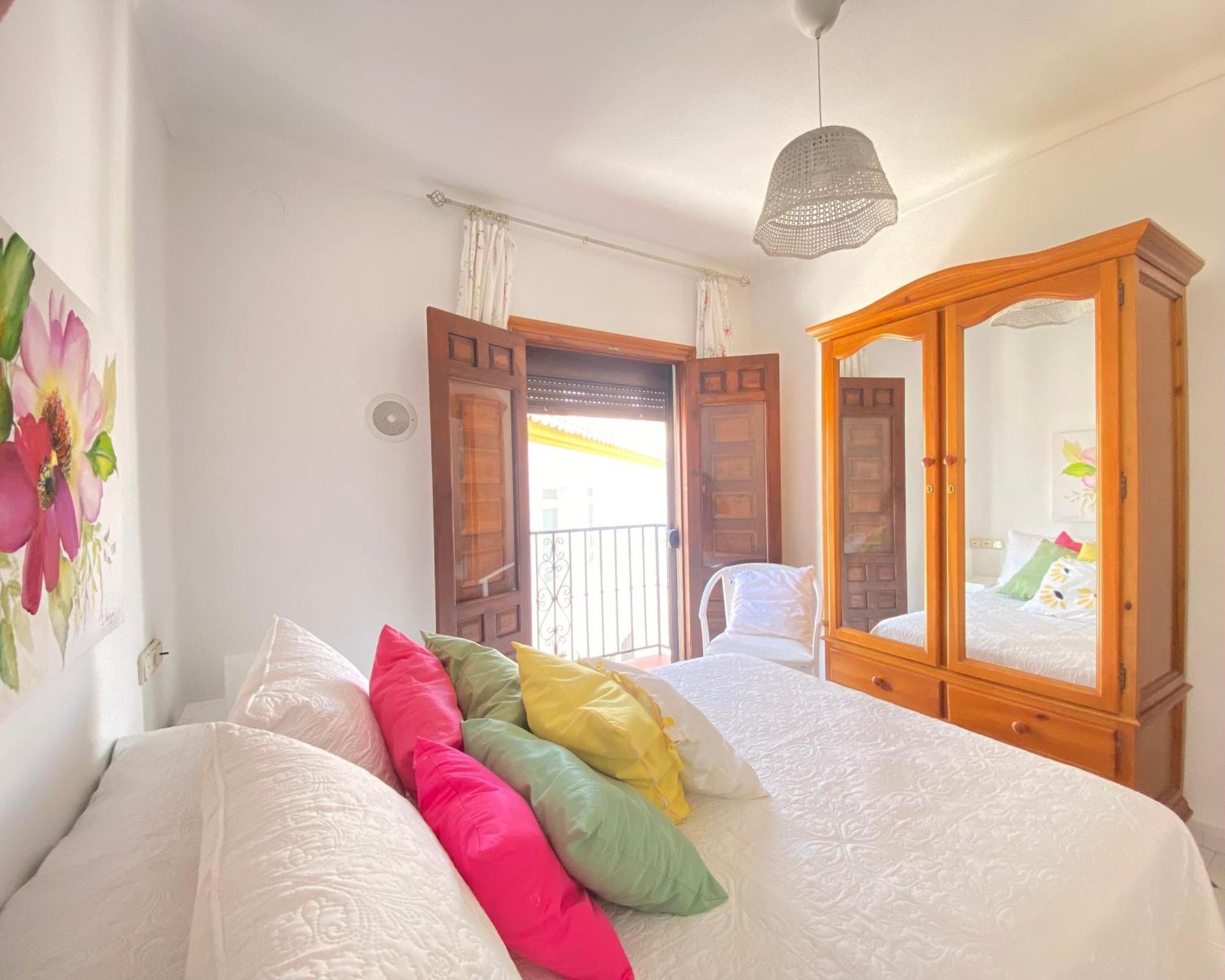 Casa Miguel - 3 Beautiful Apartments Availabe Sayalonga Rum bild